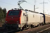 E37 531 zieht am 28.1.11 einen Papierzug durch Ratingen
