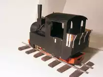 Lucy - 600mm Feldbahn-Dampflok im einem Herstellerwerk an der Sieg. Heute schien die Sonne, da durfte sie an die frische Luft und wir waren mit der Kamera dabei(2).

