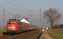 110 426-4 mit einem Lr Richtung Aachen Rothe-Erde kurz vor Herrath, 29.1.11