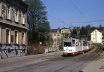 Zwickau Tw 235 und 245 in der Gro�en Biergasse, 02.05.2001.