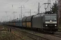 MRCE 185 551 (im Einsatz f�r CFL Cargo)am 5.2.11 mit einem PKP Cargo Zug in Ratingen-Lintorf