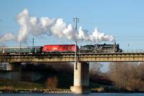 Seit der Dampfsonderfahrt am Wechsel gibt es in �sterreich keine reinen Dampfsonderz�ge mehr. Am 8.12.2005 wurde von Wien Ost ein Sonderzug mit der 310.23 nacht Bratislava in Verkehr gesetzt. Weitere Kommentare (zur 2016 und den Schlieren) m�chte ich mir aber ersparen.