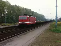 143 608-8 mit einem G�terzug auf Bahnhof Viersen am 21-10-1998. Bild und scan: Date Jan de Vries.
