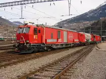 Die L�sch und Rettungzug zwischen die Bw Brig und die Bahnhof Brig - 03-02-2011