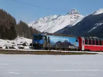 Ge 4/4 III 647 zwischen Bever und Spinas - 04-02-2011