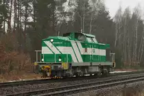 V 150-2 (LEW 16325) der PCK GmbH Schwedt auf dem Weg vom Werkbahnhof Stendell ins PCK. Bahn�bergang Torfbruch-Heuallee 24.01.2011