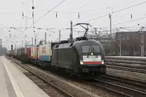 182 598 mit einem KLV Zug am 20.02.2011 am Heimeranplatz in M�nchen.