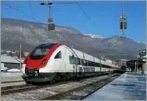 Der ICN  Johanna Spyri  ist nach der Fahrt durch den Grenchenbergtunnel aufgetaut in Grenchen Nord eingetroffen. 
26. Dezember 2010