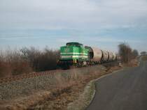 LISA 2 der Erfurter Bahn als Schiebelok.An der Spitze hing die BR 228,dazwischen hingen leere Getreidewagen.Aufgenommen am 25.2.11