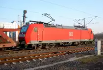 Am Mittwoch den 2.3.2011 durchfuhr die 185 145-0 Rheydt Hbf mit einem Autoleerzug.