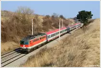 Zwischen M�dling und Guntramsdorf S�dbahn begegnet uns 1142 626-9 mit dem �BB IC 257 von Wien Meidling nach Maribor.
