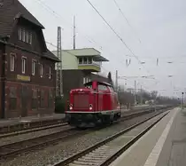 V100 2009 als Tfzf in Fahrtrichtung S�den in Eichenberg. Aufgenommen am 25.02.2011.
