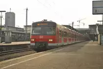 Am 20. November 2010 verl�sst 420 441-8 in einer 3-fach Traktion Stuttgart Hbf.