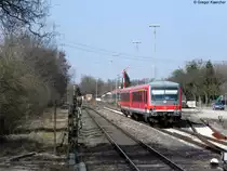 08.03.2011: 628 213 verlaesst als RB 38470 (Bruchsal-Germersheim) den Bahnhof Phillipsburg (Baden).