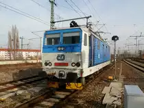 371 002 machte sich zur Pause aufs Abstellgleis am Dresdner Hauptbahnhof.
12.03.11