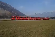 Eine S 1 f�hrt am 3.3.11 von Chur Richtung Felsberg.