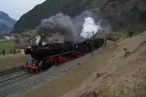 Anl�sslich des 80.Geburtstags der 241 A 65 f�hrte der Verein eine zweit�gige Fahrt ins Tessin durch. Ab Erstfeld erhielt der Zug Unterst�tzung von der 50 3673. Ich konnte den Dampfzug am 12.3.11 kurz nach Erstfeld ablichten.