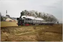Dampflok 78 618 in voller Fahrt mit R 14310 von Braunau am Inn nach Attnang-Puchheim. Dampfspektakel Hausruck 2011. 
Geinberg 13.3.2011