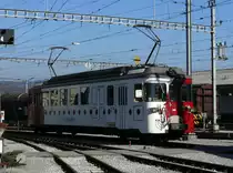 tpf BDe 4/4 142 in Bahnhof Bulle am 11.03.11.
Diese Triebwagen waren in den 70-er Jahren ohne Fahrgasteinrichtung mit gr�nen Anstrich als Schlepptriebwagen (De 4/4)f�r den Kiesverkehr unterwegs.