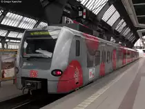 Neben dem 425 226-8 der S-Bahn Rhein-Neckar gibt es noch einen weiteren ET 425 der f�r die FIFA Frauen WM 2011 wirbt. Am 14.03.2011 fotografierte ich im Karlsruher Hbf den 425 260-7 in seinem neuen WM-Look. Der Triebwagen steht zur Abfahrt nach Mannheim Hbf bereit als RB 38840.