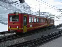 BDhe 2/4 Pendel 210 beim rangieren in Kleine Scheidegg, 15.03.2011. 