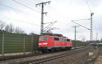 111 132-7, f�hrt am 10.03.2011 von Lehrte nach Hannover.