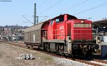 294 883-4 mit dem FZ 55837 (Villingen (Schwarzw)-Neustadt(Schwarzw) beim Halt in Donaueschingen 20.3.11 Bild entstand legal von der neuen Unterf�hrung aus