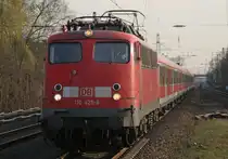 110 425 mit N-Wagenzug am 21.3.11 in D�sseldorf-Angermund