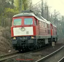 241 338 & 241 697 durchfahren im Doppelpack Dresden Cotta.
25.03.11