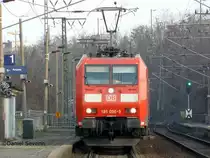 185 056 durchf�hrt mit ihrem Kesselwagenzug Dresden Cotta.
25.03.11