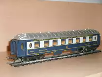 Diesen H0-Pullmannwagen von Lima erwarb ich auf einem Flohmarkt.Da ich diesen Wagen g�nstig erwarb,erwarb ich gleich noch ein zweites Modell.