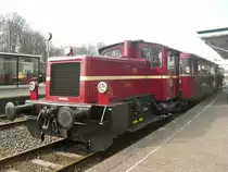 Interessante Zugzusammenstellung bei der ZLSM: Kleinlok K�f III mit zwei Beiwagen einer VT798 Garnitur!Gesehen am 27.3.11.