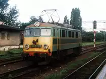 EU07-103 auf Bahnhof Wrocław Gl�wny am 11-8-2001. Bild und scan: Date Jan de Vries.