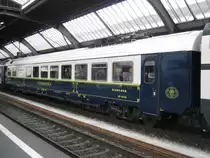 IC 780 mit div. �berfuhrwagen. Im Bild: LE DIAMANT BAR, WRm 61 85 08-94 003-7. Dieser ex. SBB Wagen geh�rt: PRESTIGE CONTINENTAL EXPRESS, 31.03.2011.