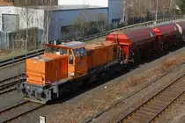 Lok 41 der Kreisbahn Siegen-Wittgenstein (KSW) am 29.03.2011 beim zusammenstellen eines G�terzuges, auf KSW eigenem Rangierbahnhof, in Herdorf.  Die Lok ist eine MaK DE 1002, Baujahr 1988 (Fabr.-Nr. 1000832).
