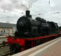 78 468 am 1.4.11 im Bahnhof D�ren mit dem  Zug der Erinnerung .