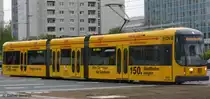 Linie 12 mit dem 150. Stadtbahnwagen f�r Dresden aus G�rlitz .
DRESDEN 15.04.11