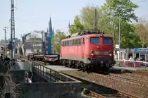 140 070-4 mit FX 51043 (L�-Zug) Paderborn Gbf - Aschaffenburg Gbf, am Liboriberg in Paderborn, 18.04.2011.