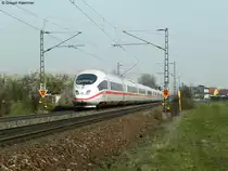 403 055-7 (ohne St�dtename) fuhr am 25.03.2011 als ICE 503 von Hannover nach Karlsruhe Hbf. Aufgenommen bei Graben-Neudorf.