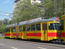 Be 4/6 mit der Betriebsnummer 102 auf der Linie 11 bein Basler Hauptbahnhof. Die Wagen 101 - 115 werden wohl als erstes ausgemustert, wenn die BLT Ihre bestellten Tangos erh�lt. Die Aufnahme stammt vom 21.04.2011.