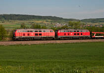 Nahaufnahmen der beiden Loks des AZ 1379 (Hamburg-Altona - L�rrach), welche am 24. April 2011 bei Erzingen abgelichtet wurden. Es zogen die Haltinger 218 343-2 und 218 326-7.