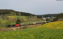 185 563-4,275 011-5 und 185 520-4 mit dem DGS92527 (Kork-Sigmaringen)  bei Peterzell 24.4.11