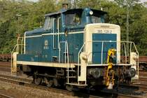 Die 365 131-2 fuhr am 26.04.2011 durch K�ln West.