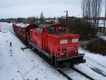 345 119 2 der EGP bei Rangierarbeiten im Bahnhof von Hagenow Stadt an der Strecke Zarrentin Wittenburg Hagenow am 03.01.2006