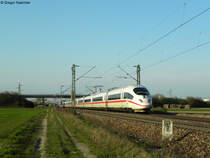 25.03.2011: Unbekannter 406 der NS als ICE 104 (Basel SBB - Amsterdam Central) zusammen mit einem 403 als ICE 504 (Basel SBB - K�ln Hbf). Aufgenommen bei Graben-Neudorf.