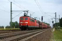 151 062-7 & 151 026-2 mit einem Falns Ganzzug in Friesack(Mark) in Richtung Neustadt(Dosse) unterwegs. Netten Gru� zur�ck! 26.05.2011