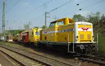 Die Wiebe 212 192 (Lok 3) r�ckt zum Osterwochenend-Baueinsatz aus. Hier in Eichenberg aus Osten kommend weiter Richtung S�den. Aufgenommen am 21.04.2011.
