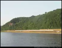 DB 406 gegen�ber des Deutschen Ecks in Koblenz (21.05.2011)