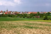 642 079 als RB58741 N�rnberg-Nordost - Gr�fenberg bei Kalchreuth, zwischen den Stationen Heroldsberg Nord und Kalchreuth, 30.4.011.