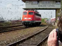 BR110 300-1 bei der Lokparade im DB-Museum Koblenz L�tzel am 21.05.11.